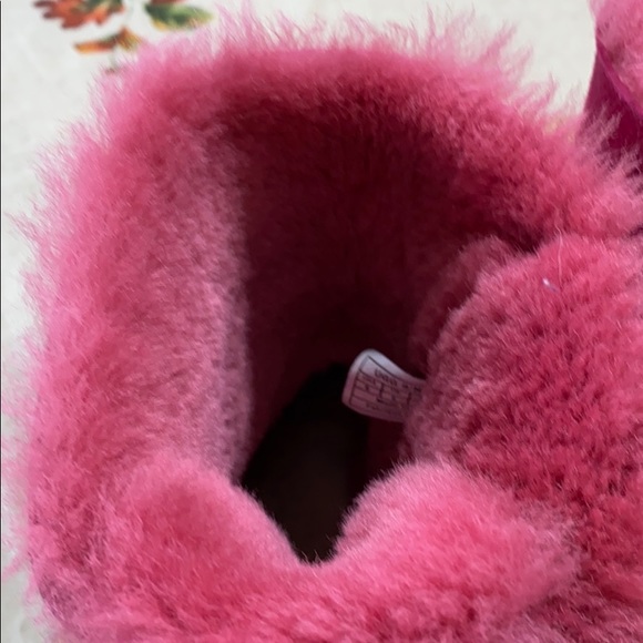 UGG boots: youth pink Bailey bow - Picture 8 of 12